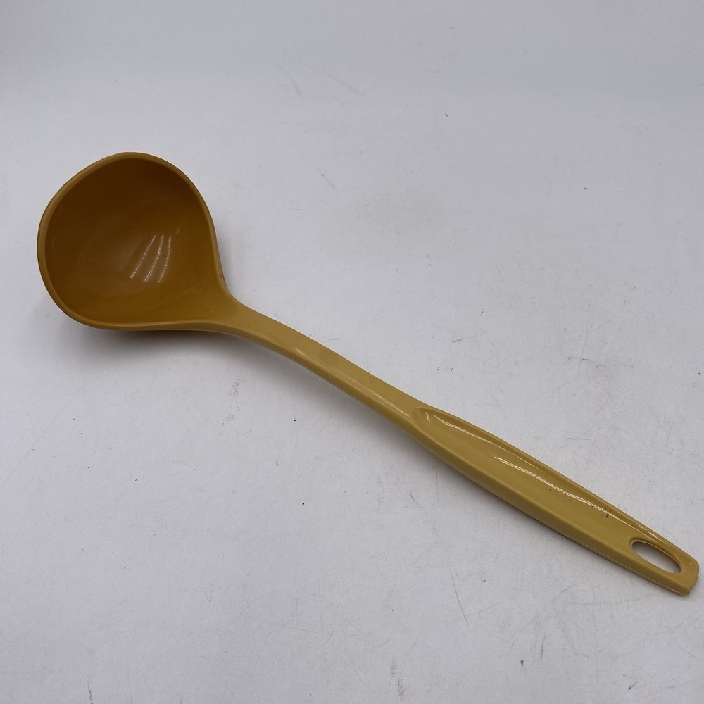Foley Vintage Yellow 11.5" Soup Ladle Very Clean Good Condition‎